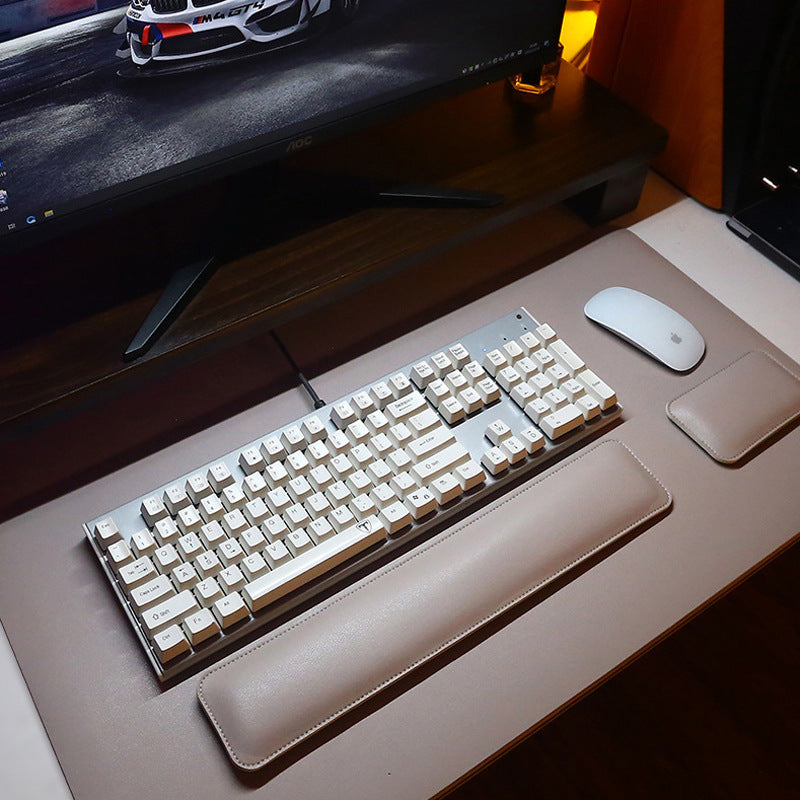 Mouse Pad Gigante de Couro com Apoio de Pulso para Teclado — Escritório